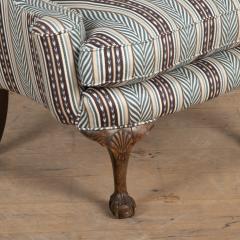 19th Century Walnut Ball and Claw Wing Chair - 3615299