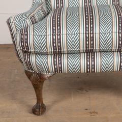 19th Century Walnut Ball and Claw Wing Chair - 3615311