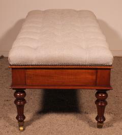 19th Century Walnut Bench Covered With A Chesterfield Style Seating - 3603099