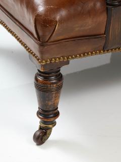 19th c English Tufted Leather Library Chair - 2530060