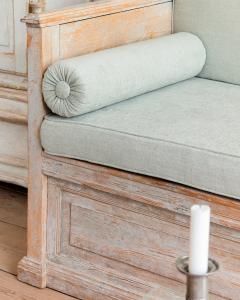 19th c Gustavian Sofa - 4340041