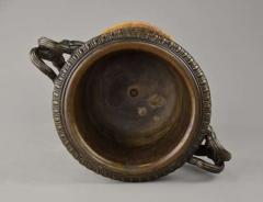 19th century Grand Tour bronze reduction of The Warwick Vase - 4806233