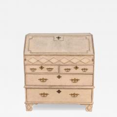 19th century Scandinavian bureau with exquisite carved detailing - 4508326