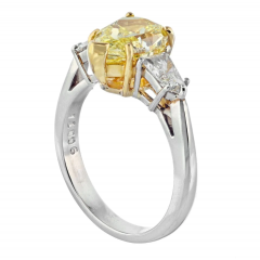 2 CARAT PEAR SHAPE DIAMOND FANCY INTENSE YELLOW GIA FYI VS1 GIA ENGAGEMENT RING - 2713370