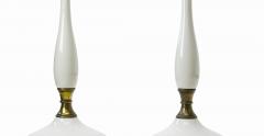 2 white ceramic and gold bronze hardware pair of table lamps - 870647