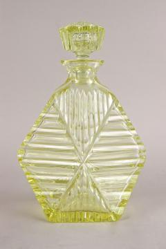 20th Century Art Deco Glass Decanter Set With 6 Shot Glasses CZ ca 1920 - 4685865
