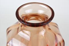 20th Century Art Deco Glass Vase Corall Colored Austria ca 1920 - 3823312