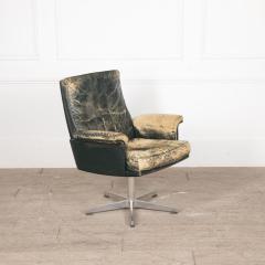 20th Century Faded Green Leather Armchair - 3618358