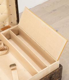 20th Century French Louis Vuitton Trunk in Monogrammed Canvas - 4168673