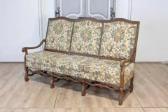 20th Century French Mutton Leg Walnut Sofa - 3945811