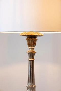 20th Century French Painted and Carved Wood Lamp with Neoclassical Detailing - 4105989