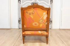 20th Century French Walnut Chair and Ottoman - 3967116