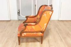 20th Century French Walnut Chair and Ottoman - 3967119