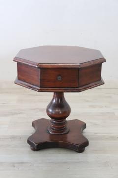20th Century Italian Low Octagonal Side Table in Walnut - 4142880