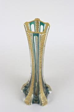 20th Century Murano Glass Vase With Green And Gilt Accents Italy ca 1930 - 4572766