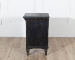 20th Century Pair of Scandinavian Black Painted Bedside Tables - 4381219