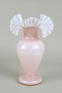 20th Century Pink Art Nouveau Glass Vase Frilly Edge Austria circa 1900 - 4739401