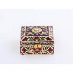 22 Karat Jaipur Indian Gold Enamel and Diamonds Pill Snuff Box - 1064003