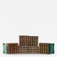 28 Volumes H G Wells The Works - 3223598