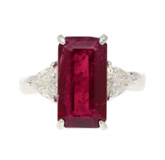 4 67 Carat Red Tourmaline and Trillion Diamond Three Stone Platinum Ring - 3746901