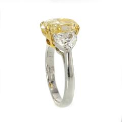 4 CARAT OVAL DIAMOND FANCY LIGHT YELLOW GIA RING - 2309318