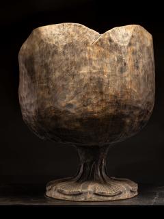 4 chairs hand carved out of one solid block in the form of a stylized flower - 4260518