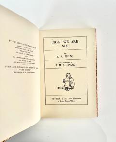 4 vols A A Milne Winnie The Pooh Series - 4765997