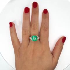 5 Ct Colombian Emerald and Diamond Cluster Side 14K Gold Ring - 3991448