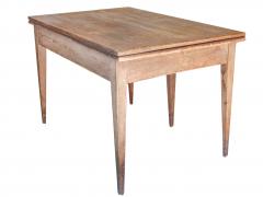 5 Legged Table - 569162