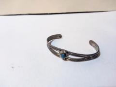 5 Solid Sterling Silver Bracelet with Turquoise Setting - 3870574