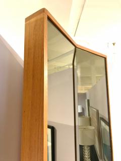 8 ANGULAR MIRROR - 1892491