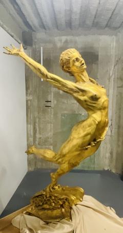 8 Monumental Sculpture by Greg Wyatt Women Athletes Bronze 1996 Olympics - 3137309