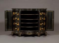 8031 AN IMPOSING SERPENTINE FRONTED CHINOISERIE BLACK LACQUER SIDE CABINET - 3614351