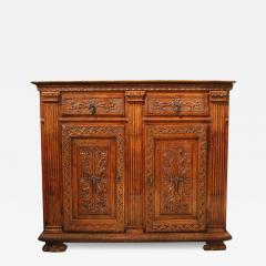 A 17th Century Italian Walnut Credenza - 3789509