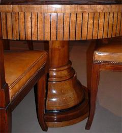 A 19th Century Biedermeier Walnut and Ebony Dining Table - 3400113