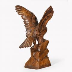 A Black Forest walnut model of a golden eagle attributed to Alfred St hli - 2172330