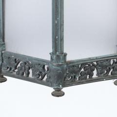 A Bronze lantern with grape and leaf motif and green patina circa 1920 - 2917795