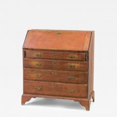 A CHIPPENDALE SLANT FRONT DESK - 3053077