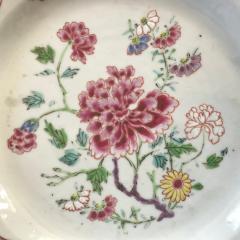 A Chinese famille rose plate Yongzheng period - 3536517