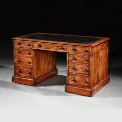 A FINE HONDURAS MAHOGANY 19TH CENTURY PEDESTAL DESK - 1756504