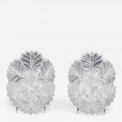 A FINE PAIR OF FEATHER CUT VICTORIAN DISHES - 3800007