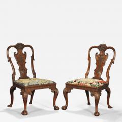A FINE PAIR OF GEORGE II WALNUT SIDE CHAIRS - 4225668
