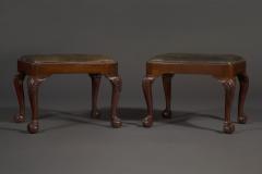 A FINE QUALITY PAIR OF EARLY GEORGIAN BALL AND CLAW HONDURAS MAHOGANY STOOLS - 3702657