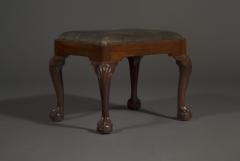 A FINE QUALITY PAIR OF EARLY GEORGIAN BALL AND CLAW HONDURAS MAHOGANY STOOLS - 3702658