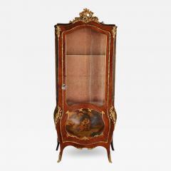 A FRENCH LOUIS XV STYLE ORMOLU MOUNTED PAINTED VITRINE - 3560171