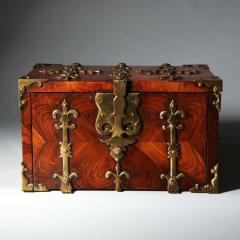A Fine 17th C William and Mary Kingwood Strongbox or Coffre Fort Circa 1690 - 3549544