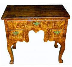 A Fine 18th Century English Queen Anne Walnut Lowboy - 3399753