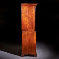 A Fine 18th Century George II Figured Walnut Chest on Chest or Tallboy 1740 - 3270100