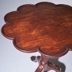 A Fine 18th Century George II Mahogany Pie Crust Tripod Table Circa 1750 - 3129545