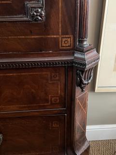 A Fine English George III Mahogany Cabinet Linen Press - 3549199